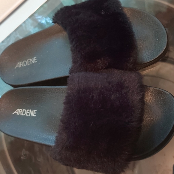 Fuzzy Slides - Picture 1 of 2